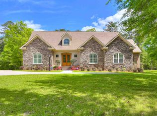 1028 S Pointe Ct, Tignall, GA 30668