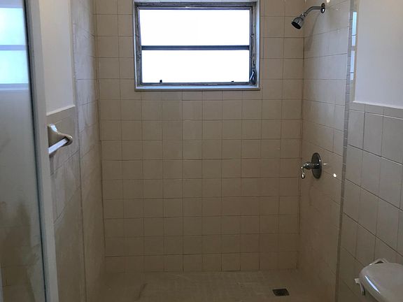 2nd image of 439 NW 25th Ct