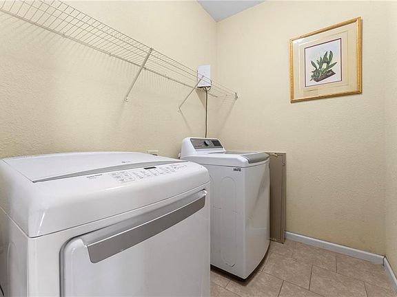 4th image of 1250 Hosier Rd