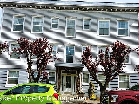 3rd image of 315 N G St APT 205
