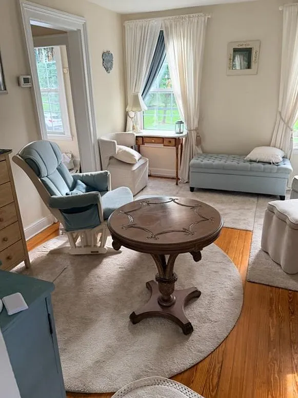 1 bed, $3,050 — Photo 4
