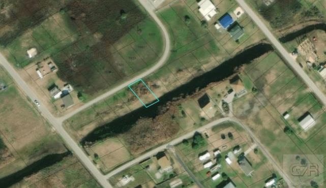 1st image of 1824 Honeysuckle Point