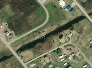 1824 Honeysuckle Point, Pt Bolivar, TX 77650