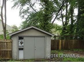 2nd image of 1203 E 2nd St