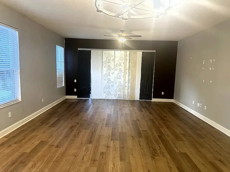 5028 Hawkstone Dr — Photo 11