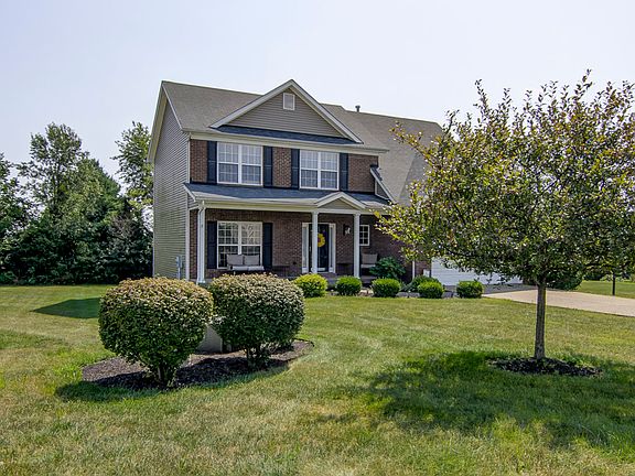 4th image of 2127 Golfview Ct
