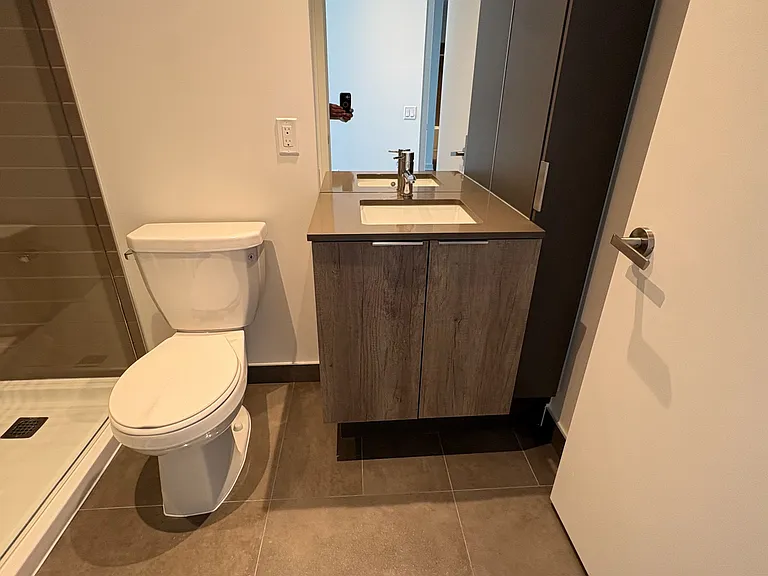 448 Burnhamthorpe Rd W #5407 — Photo 23