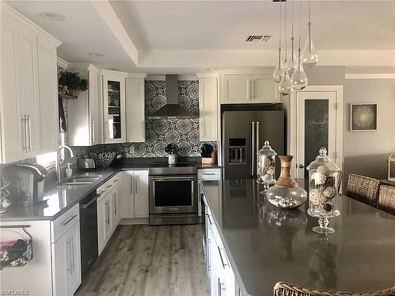 5th image of 312 Seminole Way