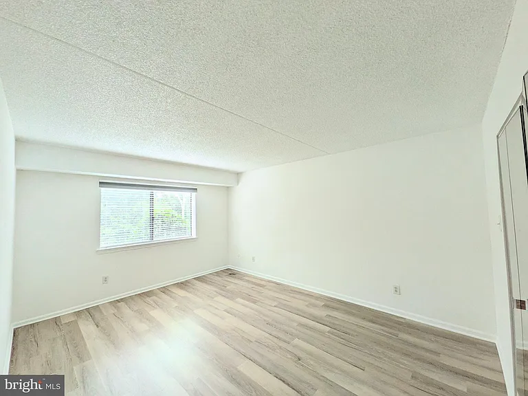 34 Hermitage Dr #34 — Photo 22