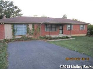 799 Meadowbrook Dr, Shepherdsville, KY 40165