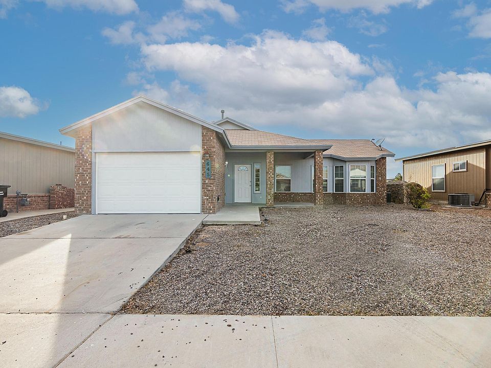 1st image of 645 Villa Victoria Dr