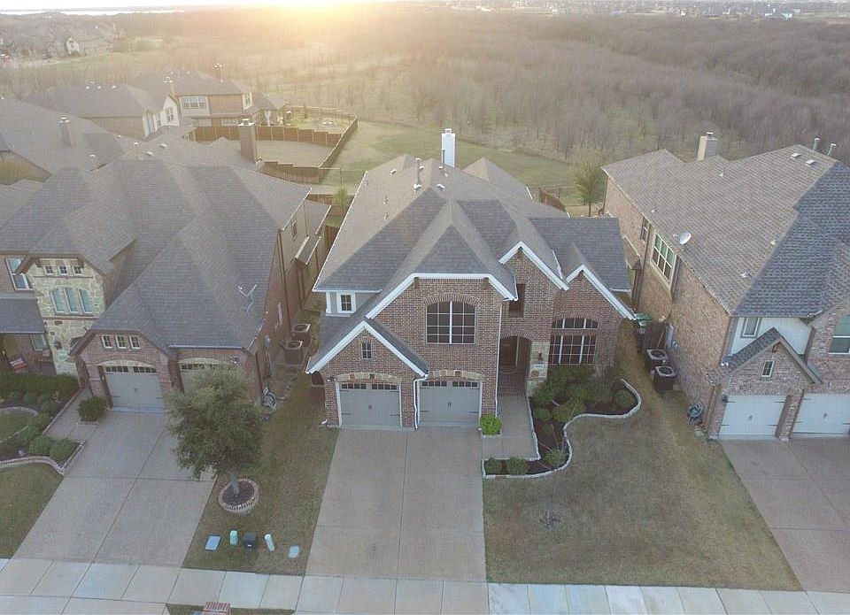 1st image of 900 Brendan Dr