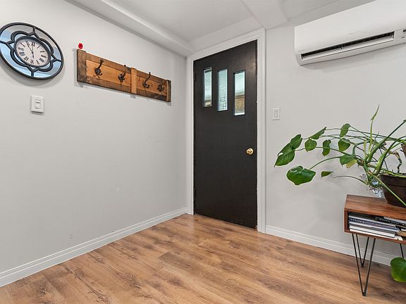 3rd image of 63745 Old Yale Rd