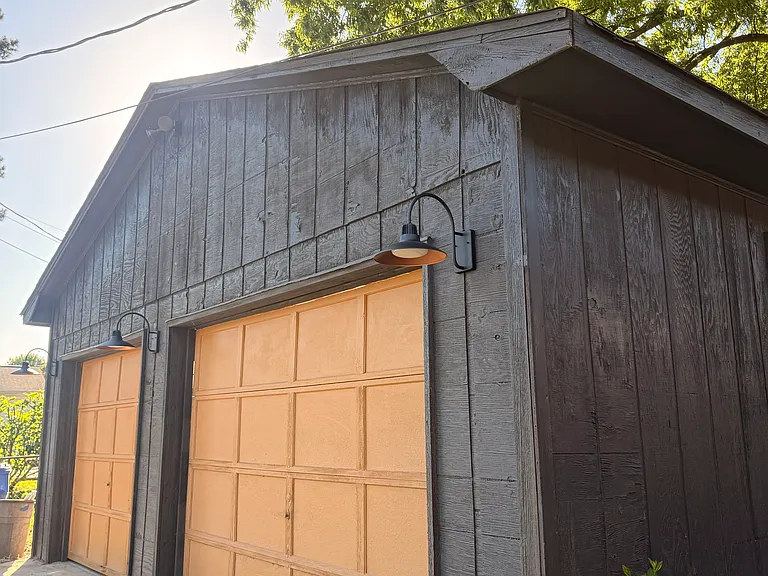 605 Lake Dr — Photo 29