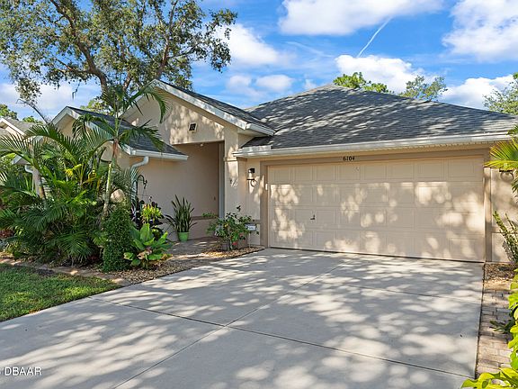 3rd image of 6104 Jasmine Vine Dr