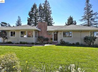 2843 Burton Dr, Oakland, CA 94611