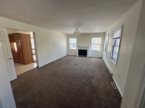 3rd image of 318 N Broad St