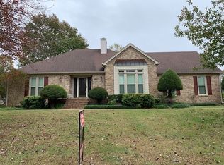 2934 Regenwood Dr, Murfreesboro, TN 37129