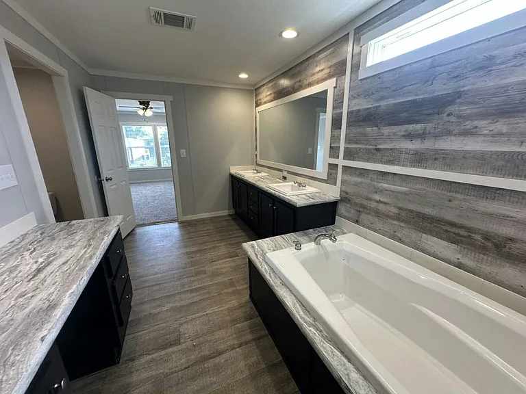 11 Bonnet St #101 — Photo 4