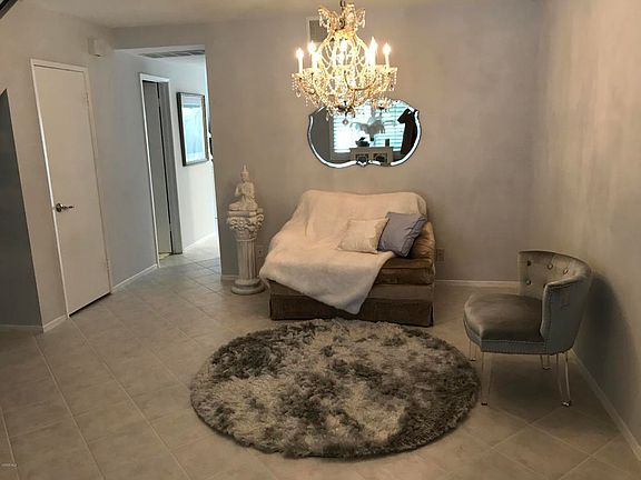 5th image of 216 Gazania Ct