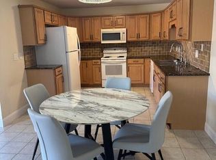 5638 Foxlake Dr, North Fort Myers, FL 33917