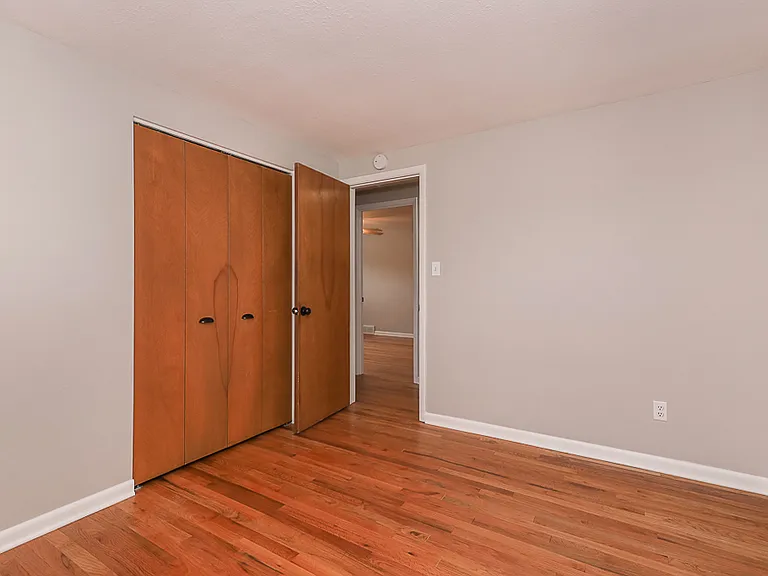 22290 Sharon Ln — Photo 22