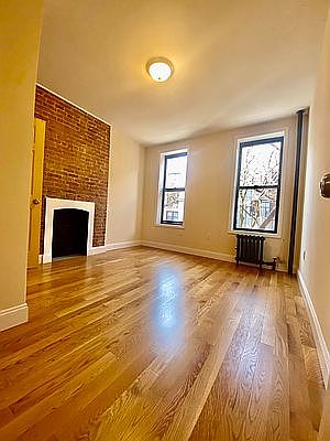 1st image of 323 E 85th St APT 3A