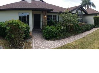 19531 Lost Creek Dr, Estero, FL 33967