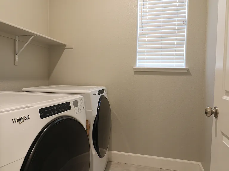 1860 Sea Horse Rd #A — Photo 24