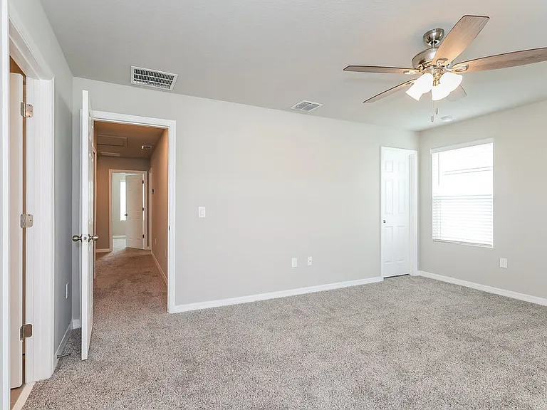 803 Legacy Dr — Photo 11