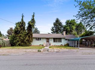 1253 Tedford St SE, East Wenatchee, WA 98802