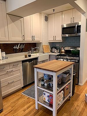 1st image of 324 Pearl St APT 4A
