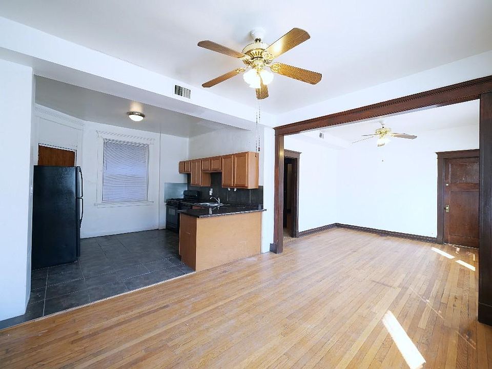 1st image of 1610 N Karlov Ave APT 1