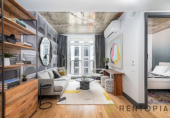 3rd image of 340 Evergreen Ave APT 218