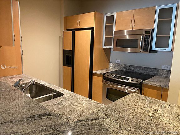 2nd image of 18800 NE 29th Ave APT 1020