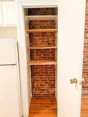 Rented by Charie Properties LLC | media 10