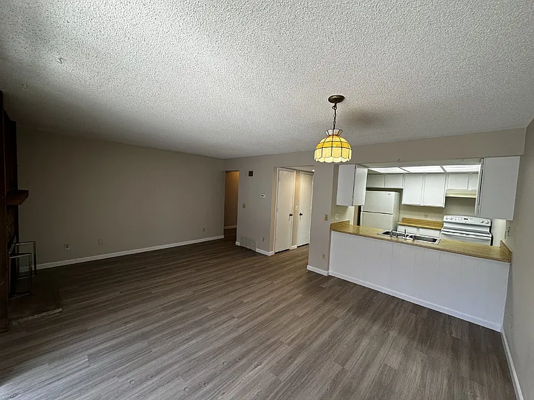 4896 S Dudley St #4-3 — Photo 12
