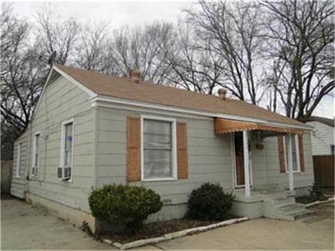 1st image of 2333 Chandler Dr W