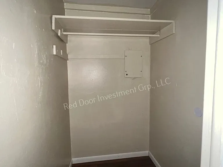 Riverside Apartments - Minutes to the River - Multiple Units Available — Photo 22