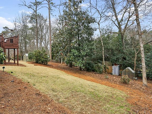 4th image of 5227 Fox Hill Ct