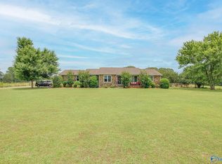 10394 Highway 75, Russellville, AL 35654