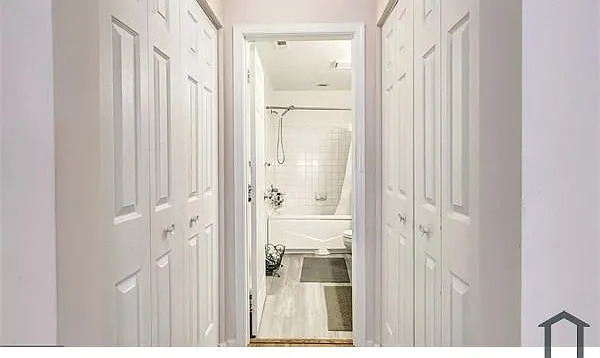4406 Silverbrook Ln #J201 — Photo 10
