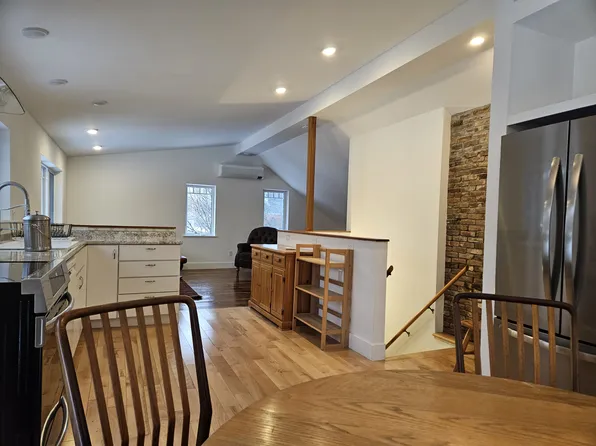 3843 Route 113, Thetford Center, VT 05075