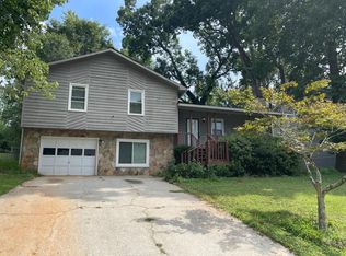 3812 Holland Dr, Snellville, GA 30039