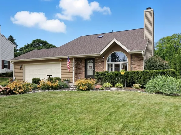 620 Morningside COURT, Saukville, WI 53080