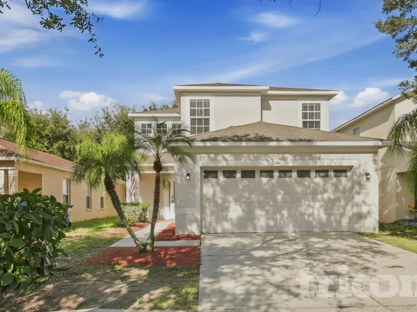 7524 Maroon Peak Dr, Ruskin, FL 33573