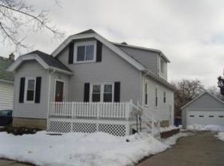 4922 N 56th St, Milwaukee, WI 53218
