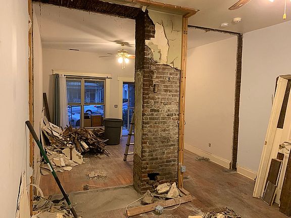 2nd image of 523 Wainwright Ave