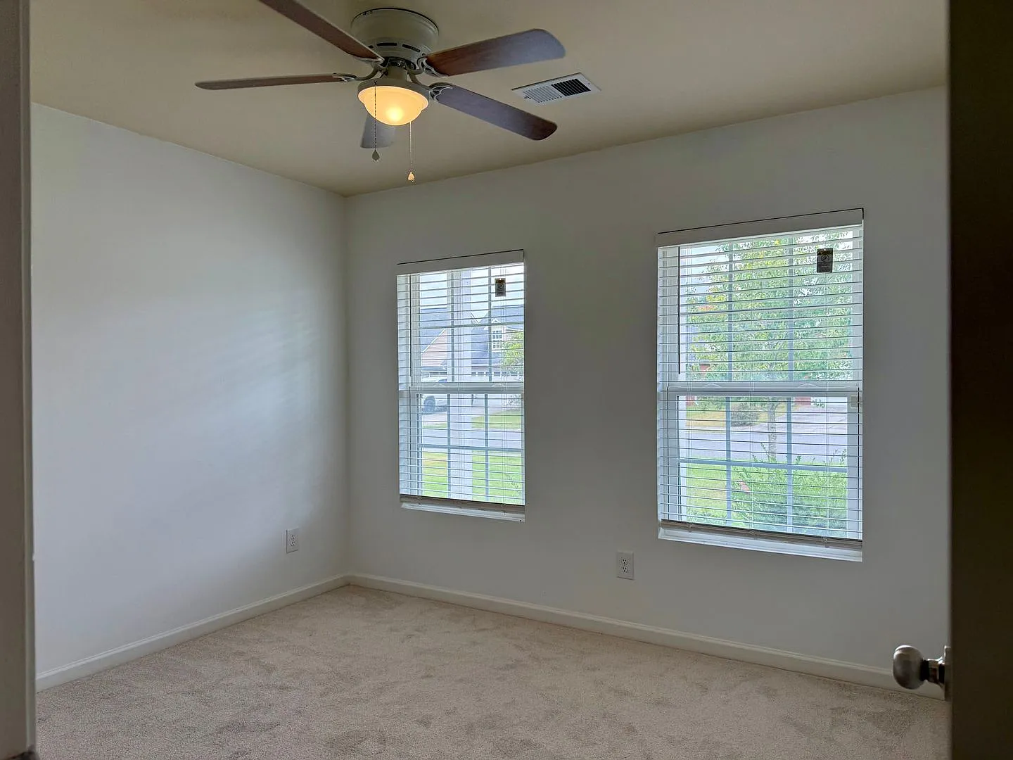 Smith - 31 Southfork Dr & 1 Westwillow Ln — Photo 4