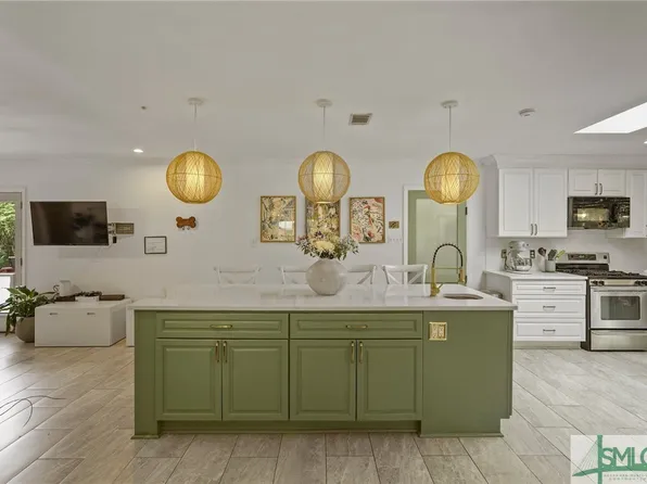 241 Kensington Drive, Savannah, GA 31405